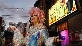 Das Herz aus der Hose gestöhnt