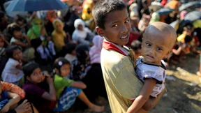 Hunderttausende Flüchtlingskinder aus Myanmar in Not