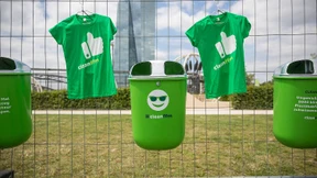 Emojis und Mülleimer für eine saubere Stadt