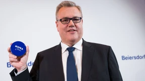 Beiersdorf-Chef De Loecker geht – Vorstand Warnery rückt auf