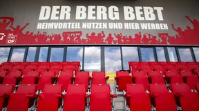 Mindestens bis Karfreitag vor leeren Rängen