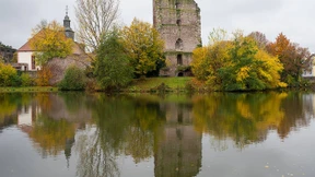 Was die steinalte Wand im Innersten zusammenhält
