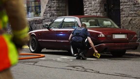 Betrunkener rast in Helsinki mit Auto in Menschenmenge