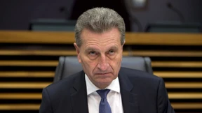 Petry feuert zurück