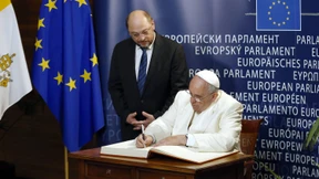 Papst, Europäer und Weltmann