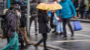 Zum Wochenbeginn wird es nass, windig und kalt