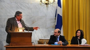 Griechischer Ex-Minister: Schützt die Griechen vor sich selbst