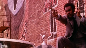 Weiße Leinwand, schwarzer Blick