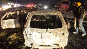 Tanklastwagen explodiert auf Autobahn in Kenia