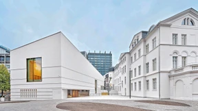 „Wie aus Raum und Zeit gefallen“