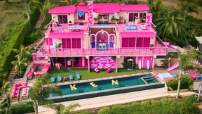 Übernachtung in Barbies Villa in Malibu