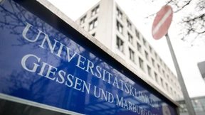 Warum die Uni Marburg 22 Medizinstudenten exmatrikuliert hat