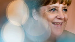 Merkel: Trete für die volle Amtszeit an