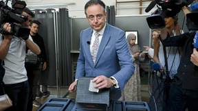 Er ist schlau und schlagfertig