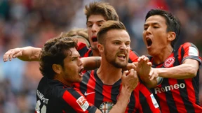 Schaaf startet in Frankfurt mit Sieg