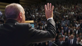 Linke kritisiert Absicherung von Türkei-Geschäften