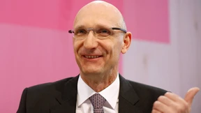 Telekom-Chef will Programmiersprachen in der Schule aufwerten