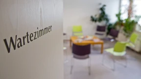 Kassenpatienten sollen weniger warten müssen