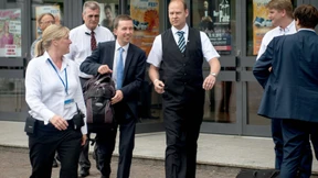 Petry fordert Parteimitglieder zum Bleiben auf