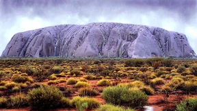 Australien verbietet Klettertouren auf heiligen Berg