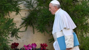 Papst bezeichnet Kritiker als „Freunde des Teufels“