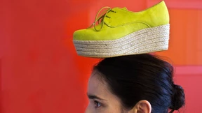 Vom Kopf  auf die Füße