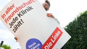 Warum sich der MDR am Wahlplakat der Linken stört