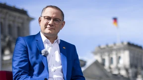 Aktivisten stören, Fernsehsender verschanzen sich