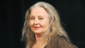 Eine Königin in jedem Kleid