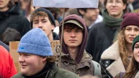 Jugendliche sehen persönliche Zukunft optimistisch