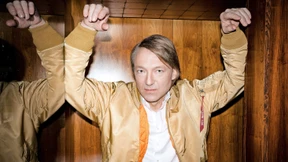 Feelings auf Deutsch mit Jochen Distelmeyer