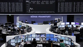 Dax rutscht weiter Richtung 9000 Punkte