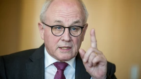 Union streitet über „Spurwechsel“ im Asylrecht