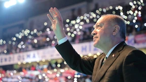 Erdogan pokert hoch: Palast oder Türkei