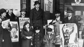 Übersehen wir die Parallelen zur Weimarer Republik?