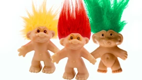 Gründet eigene Trollfabriken!