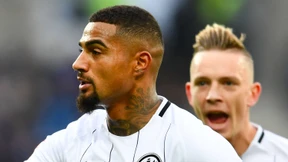 Auf der Strickleiter nach oben hangeln