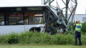 21 Verletzte bei Busunfall