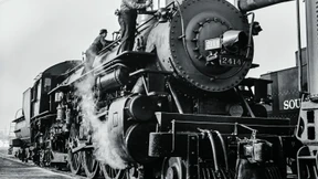 Zur Druckluftbremse geht’s in die Herrentoilette