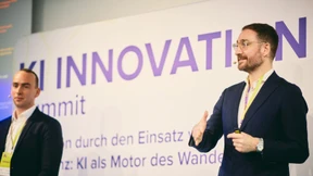 „Der Mensch kann sich zur größten Chance entwickeln“