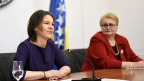 Baerbock kündigt stärkere Präsenz auf dem Balkan an