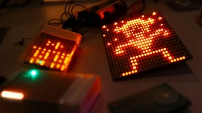 Hacke deinen Kapitalismus, hacke deine Politik