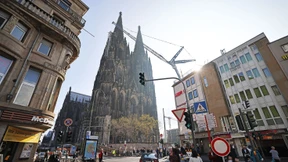 Am Kölner Dom wird abgerüstet