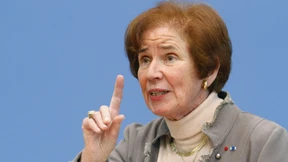 Linke-Kandidatin Klarsfeld bekundet Symphathie für Sarkozy