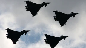 Nato-Kampfflugzeug feuert versehentlich Rakete ab