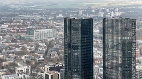 Fusionsfieber bei Commerzbank und Deutsche hält an