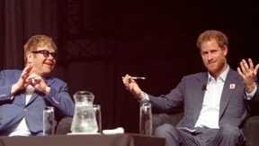 Prinz Harry und Elton John klagen