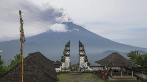 Balis Flughafen öffnet wieder