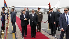 Ahmadineschad im Streit mit Laridschani-Brüdern 