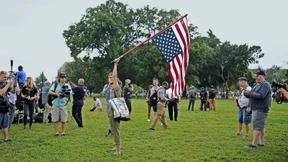 Der Verfassungsrichter und die auf dem Kopf stehende Fahne